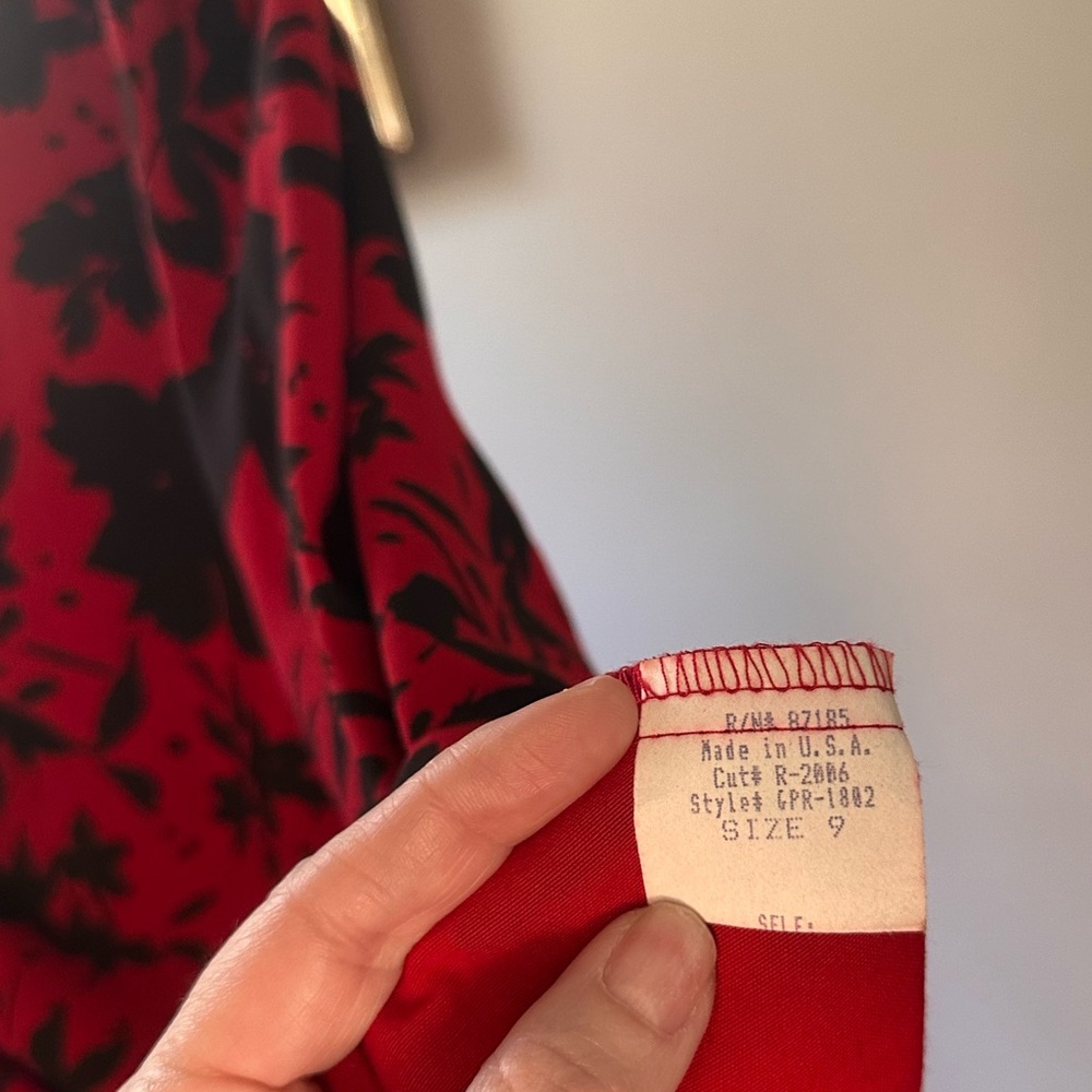Ruby Rox Red and Black Floral Midi Swing Dress - Picture 9 of 16